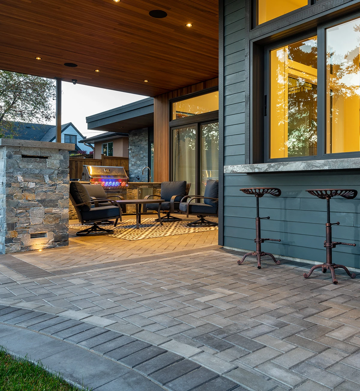 outdoor-kitchens-5